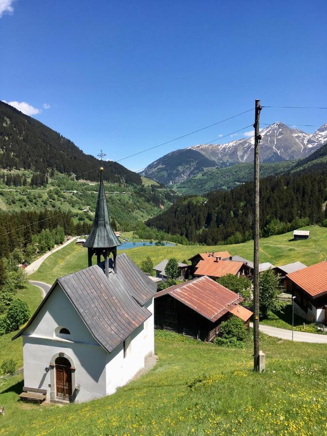 Apartmán Casa Nacla Sedrun/Surrein Exteriér fotografie